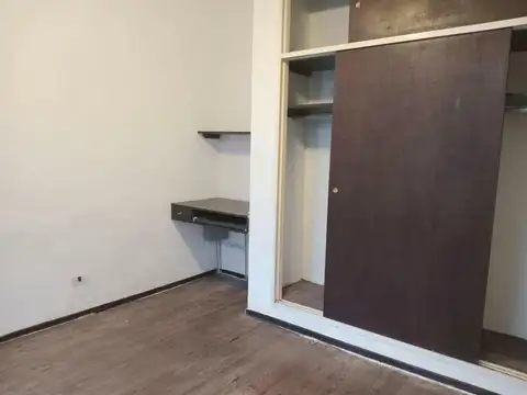 VENTA - Casa 3 ambientes - Monte Castro