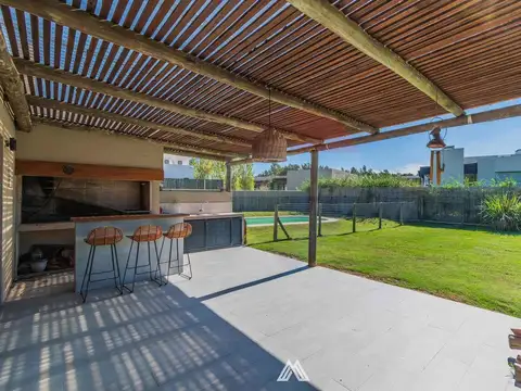 Venta casa 3 dorm Viñedos de la Tahona con piscina