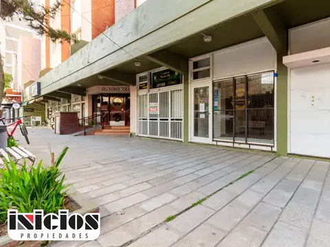 2 Locales en Zona Centrica - C1129