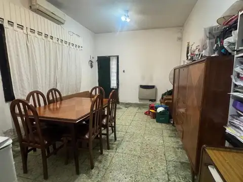 Depto Tipo Casa en Venta de 5 dormitorios