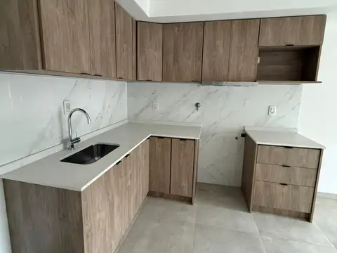 CASA 3 DORMITORIOS-ZONA RESIDENCIAL-2 PLANTAS
