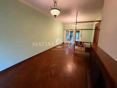 Casa 5 ambientes con 2 baños