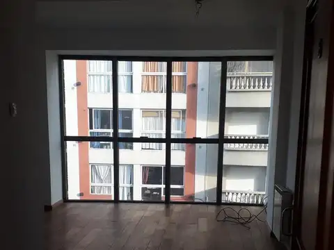 Departamento céntrico de categoría en zona calle 12