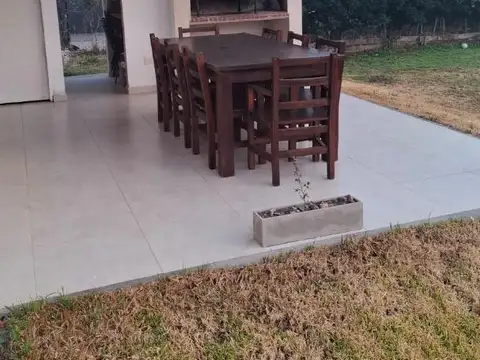 Los Arces casa en alquiler Cuan Propiedades 
