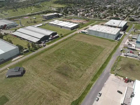 Terreno en Parque Industrial Villa Gobernador Galvez