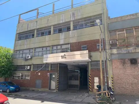 Depósito en San Martin próximo a Gral.Paz