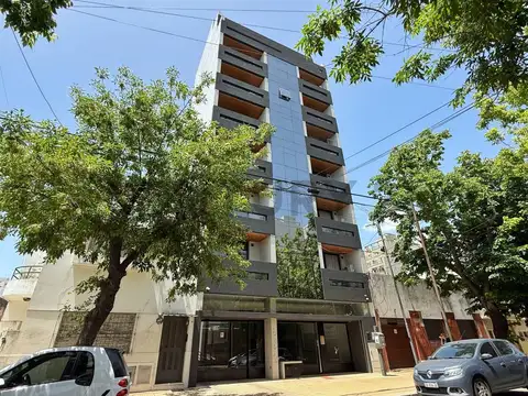 42 e/ 14 y 15 900, Piso 0