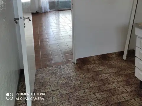 Departamento en Alquiler en Ramos Mejía, $ 800.000
