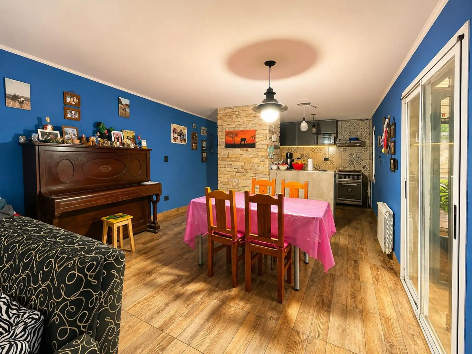 Casa 3 dorm, 375m² con departamento independiente — Bosque Peralta Ramos