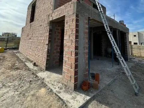 Casa en Venta en Pilar Centro, USD 210.000