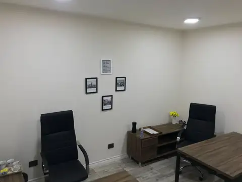 Oficina en Venta 36 años