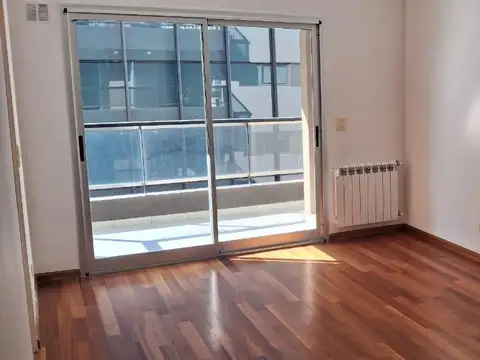 Departamento en Alquiler en Olivos Vias/Rio, $ 1.050.000