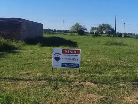 Venta lote en barrio Chelito de Esperanza