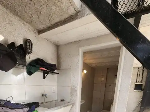 Galpon en Venta en Wilde, USD 290.000