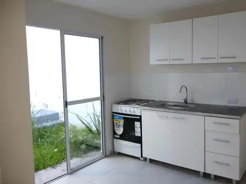 529 e/ 5 y 6 N° 1000