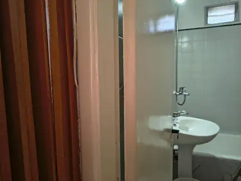 Hipólito Yrigoyen 7400