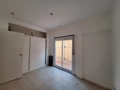 Depto Tipo Casa en Alquiler en Villa Adelina, $ 950.000
