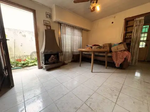 VENTA PH CON 250 m² Totales – A 3 Cuadras de Av. San Martín - LANUS