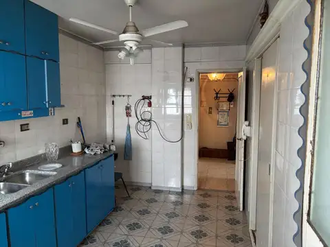 Departamento en Venta en Villa del Parque, USD 176.000