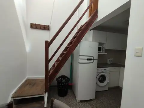 Depto Tipo Casa en Alquiler de 2 dormitorios