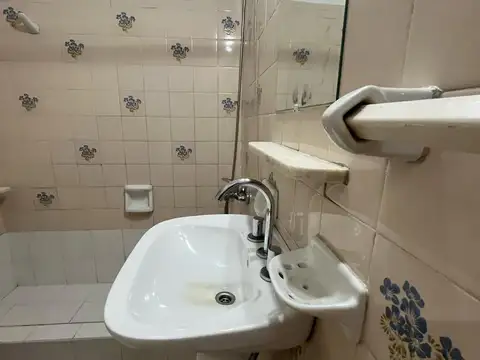 Departamento en Alquiler en Flores, $ 830.000
