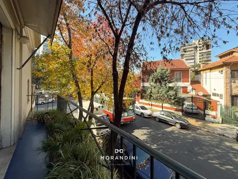 Depto Tipo Casa 6 ambientes con 4 baños