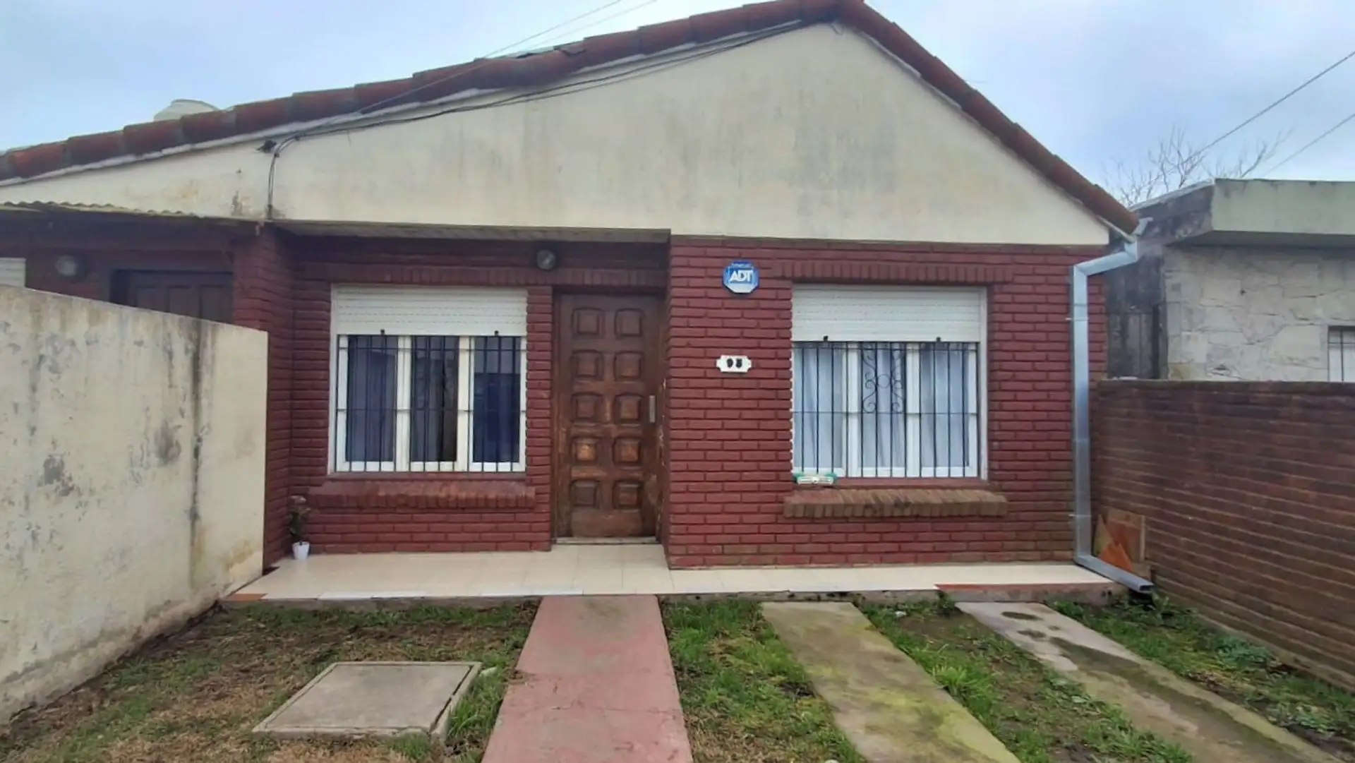 VENTA DOS PH EN BLOCK PATIO Y COCHERA DESCUBIERTA
