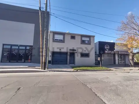 11 e/ 153 y 154 , Piso 0