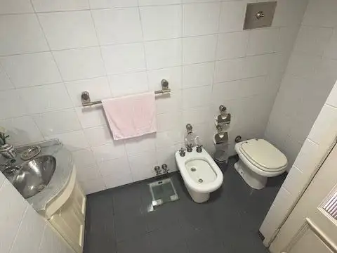 Depto Tipo Casa en Venta en Avellaneda, USD 245.000