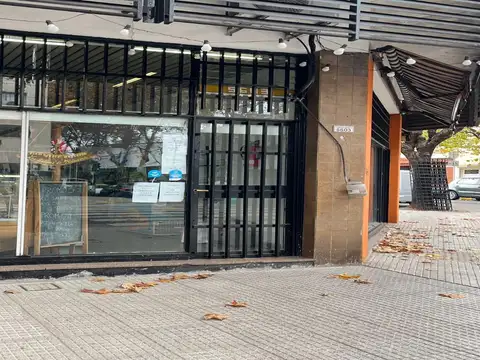 Local en Alquiler en Villa Urquiza, $ 900.000