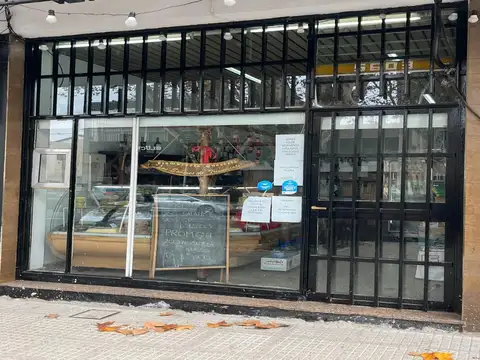 Ex Fiambrería. Rubro Alimentos y Afines