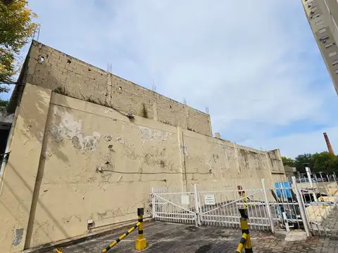 Galpon en Alquiler en Barrio Naón, $ 3.000.000