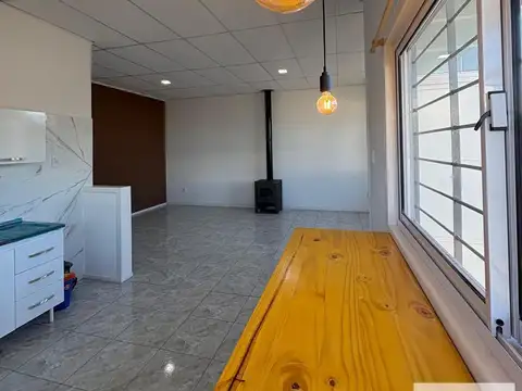 Casa en venta - 2 Dormitorios 1 Baño - General Alvear