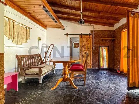 VENTA CASA 4 AMBIENTES CON COCHERA DOBLE B.LOPEZ DE GOMARA