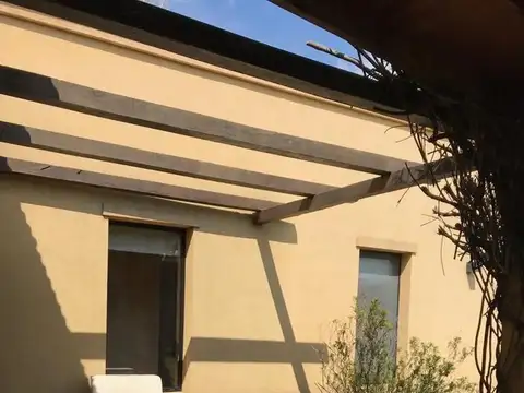 Residencia en CAMPOS DE ROCA I