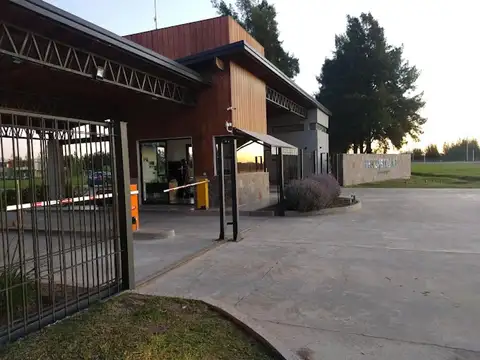 Terreno en Venta de 1716,0 m2