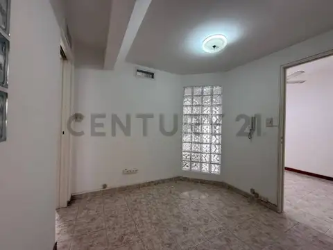 VENTA DEPTO APTO CRÉDITO/PROFESIONAL 3 AMB. BALCÓN LAVADERO LUMINOSO BME MITRE 3800 CENTRO SAN MARTÍ