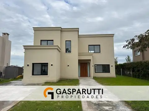 Casa en Venta a la Laguna en El Canton