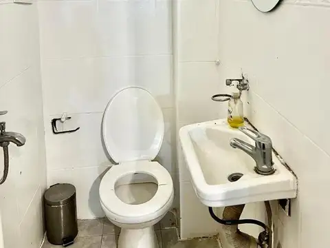 Gral Juan Lavalle 1400