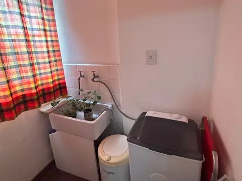 Departamento 4 ambientes con 1 baño