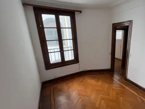 Alquiler Departamento 4 ambientes  en Microcentro
