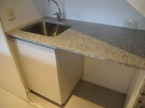 Departamento 3 ambientes con 1 baño