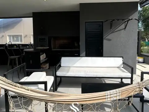 CASA 5 AMBIENTES EN VENTA, BARRIO PRIVADO MATISSE, LOS CARDALES