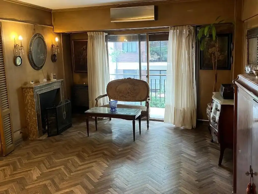 Arenales 3500, Piso 4