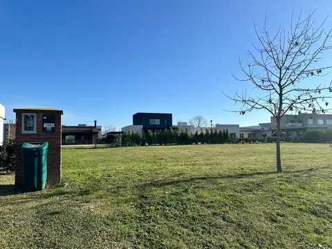 Terreno en Venta en Haras Santa Maria, USD 60.000