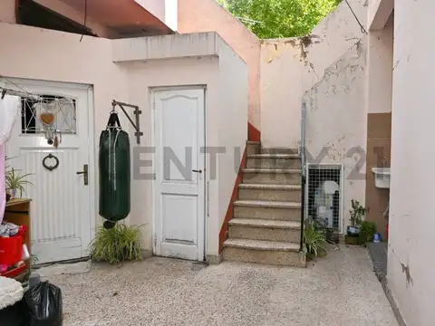 Venta ph interno 3 ambientes en primer piso, Lomas de Zamora Centro