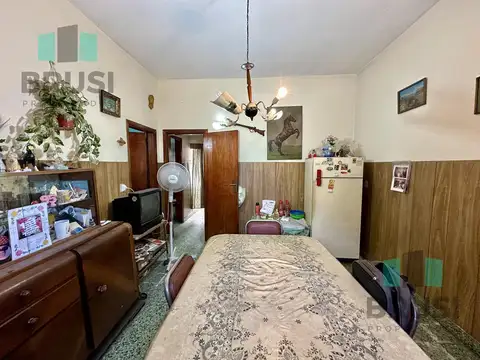 Casa 5 ambientes con 2 baños