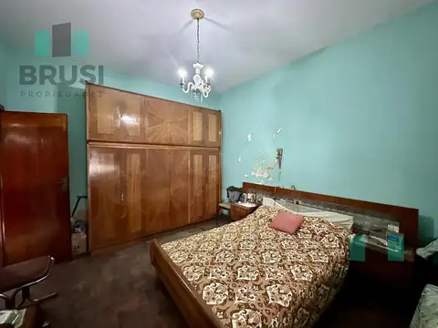 CASA EN VENTA EN LANUS OESTE