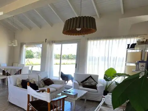 Avenida de las Palmas 1 y Almería