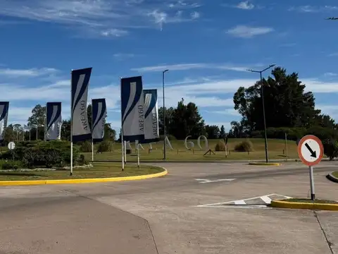 Terreno en Venta en Area 60, USD 14.000